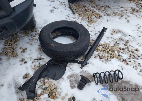 2019 Toyota 4Runner Sr5 z USA, uszkodzony, nr VIN JTEBU5JR9K5643522